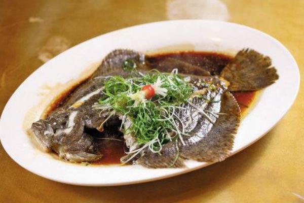 清蒸多寶魚怎么做好吃 多寶魚蒸多久