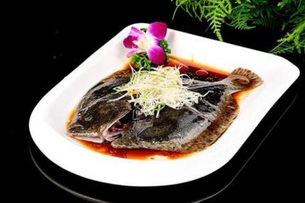 清蒸多寶魚怎么做好吃 多寶魚蒸多久