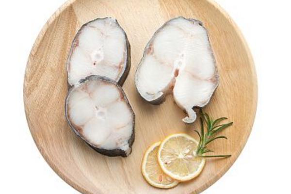 黑鱈魚和銀鱈魚哪個好 黑鱈魚和銀鱈魚的區別是什么