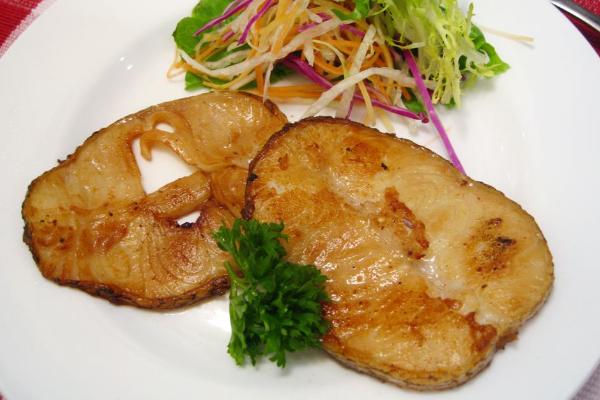 黑鱈魚和銀鱈魚哪個好 黑鱈魚和銀鱈魚的區別是什么