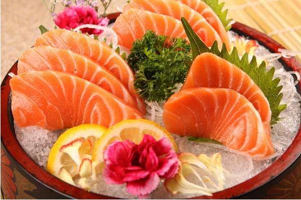 三文魚刺身是什么意思 吃三文魚刺身的步驟