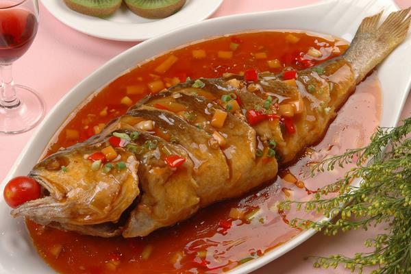 黃花魚(yú)怎么吃 黃花魚(yú)要蒸多久