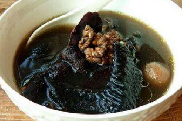 鹿鞭女人可以吃嗎 什么人不宜吃鹿鞭