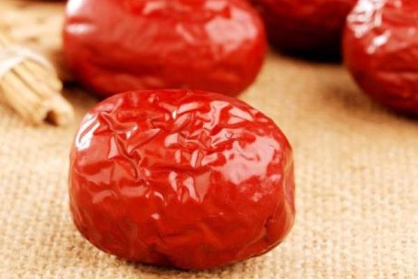 新疆若羌灰棗市場價格多少錢一斤 如何辨別若羌灰棗的真假