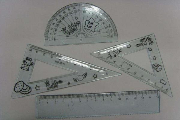 夢見尺子是什么意思 女人夢到用尺子測量東西有什么預兆