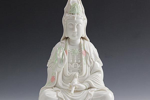 夢見觀音菩薩是什么意思 女人夢到觀音顯靈有什么預兆