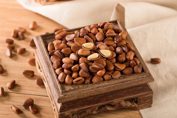 夢見吃堅果是什么意思 女人夢到堅果有什么預兆