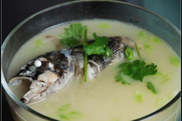 夢見喝魚湯是什么意思 孕婦夢到喝魚湯有什么預兆