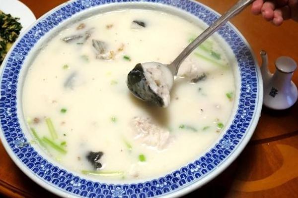 夢見喝魚湯是什么意思 孕婦夢到喝魚湯有什么預兆