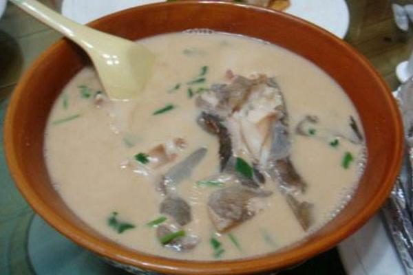 夢見喝魚湯是什么意思 孕婦夢到喝魚湯有什么預兆