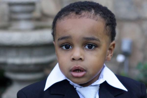 夢見黑人是什么意思 夢到很多外國黑人有什么預(yù)兆