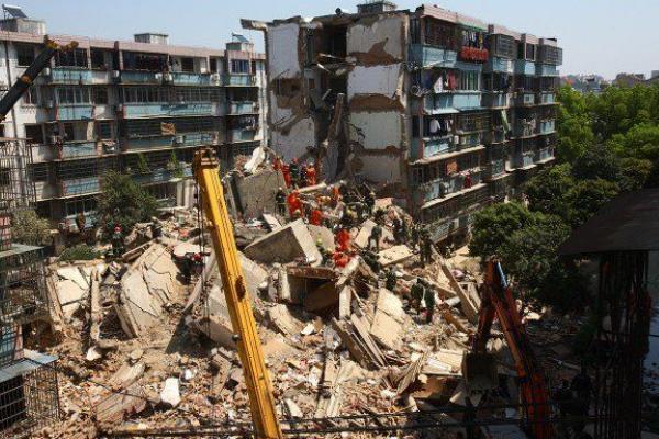 夢見房子倒塌是什么意思 夢到自己家的房子塌了有什么預(yù)兆