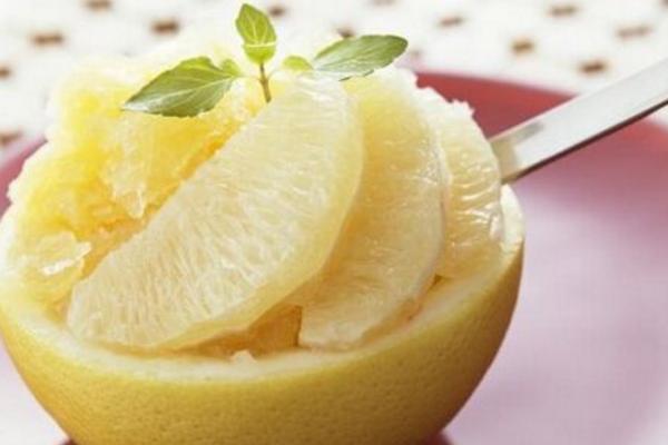 夢見柚子是什么意思 女人夢到樹上掛著很多柚子有什么預兆