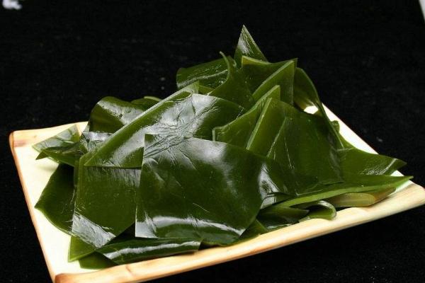 夢見海帶是什么意思 女人夢到吃海帶有什么預兆