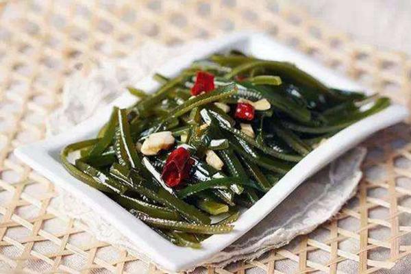 夢見海帶是什么意思 女人夢到吃海帶有什么預兆