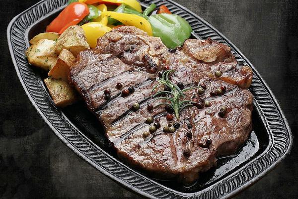 夢見牛排是什么意思 女人夢到自己在吃牛排有什么預兆