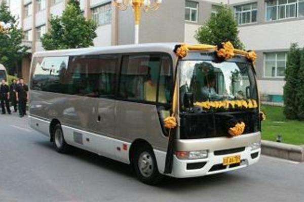 夢見靈車是什么意思 夢到靈車從給自己身邊開過有什么預(yù)兆