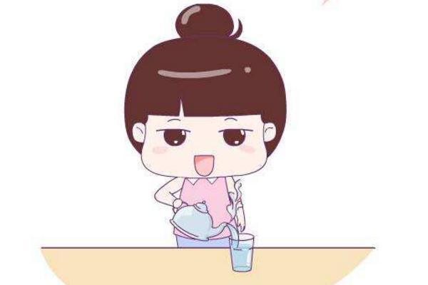 夢見喝水是什么意思 女人夢到自己口渴不停的喝水有什么預兆