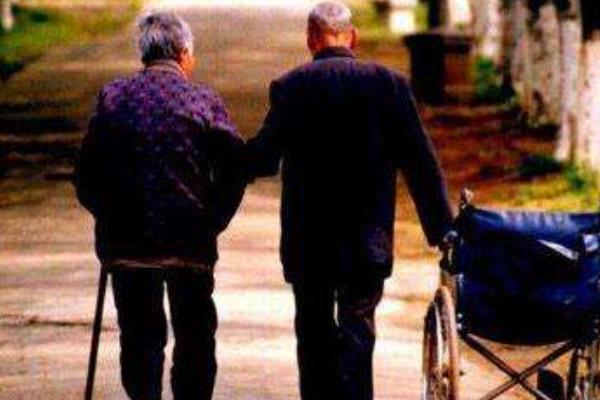 夢(mèng)見父母是什么意思 夢(mèng)到過世的父母在一起有什么預(yù)兆