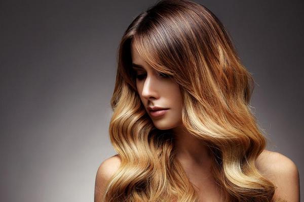 夢見頭發是什么意思 夢到自己的頭發很長有什么預兆