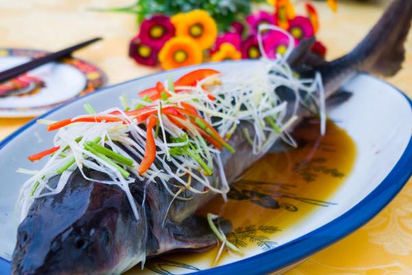 鱘魚怎么做好吃又簡單 清燉鱘魚的家常做法