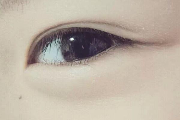 什么是狐貍眼 一個女生有狐貍眼好嗎