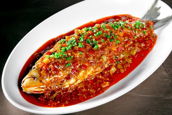 花鰱和胖頭魚的區(qū)別是什么 花鰱魚的食用價(jià)值