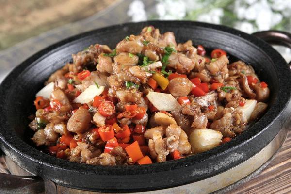 牛蛙嘌呤含量高嗎 牛蛙有激素嗎