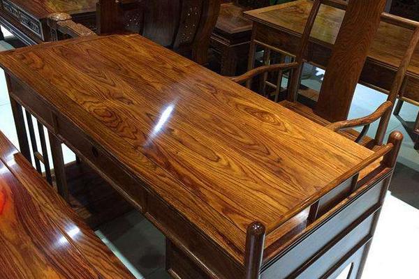 刺猬紫檀產(chǎn)地在哪里 刺猬紫檀怎么鑒別