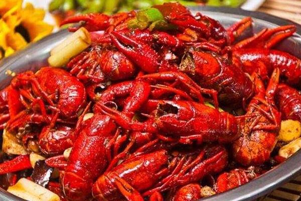 油燜大蝦怎么做好吃又簡單 正宗潛江油燜大蝦做法