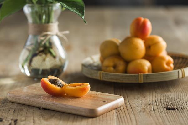 杏子的功效與作用及禁忌 杏子營養(yǎng)價值