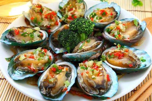 鮑魚怎么吃 鮑魚怎么處理 鮑魚蒸多長時間