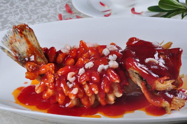 松鼠桂魚是什么菜系 正宗松鼠桂魚的做法