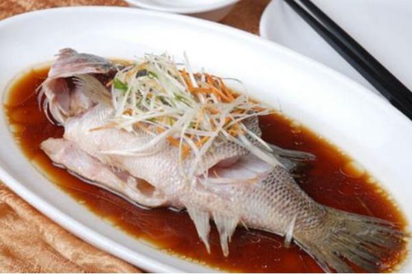 鱸魚有刺嗎 鱸魚是海鮮嗎 鱸魚貴嗎