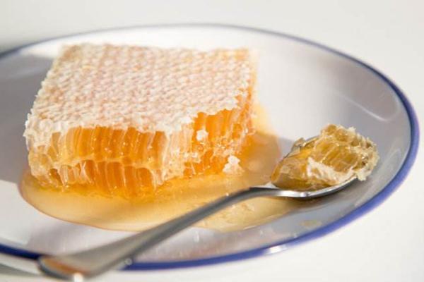 蜂巢蜜怎么保存 吃蜂巢蜜有什么好處