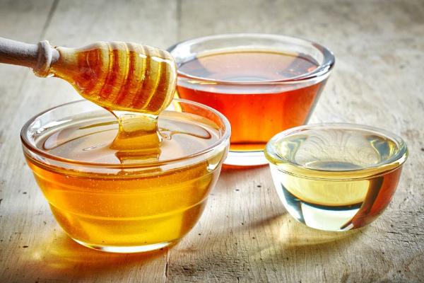 蜂巢和蜂蜜的區別是什么 蜂巢蜜和蜂蜜哪個好