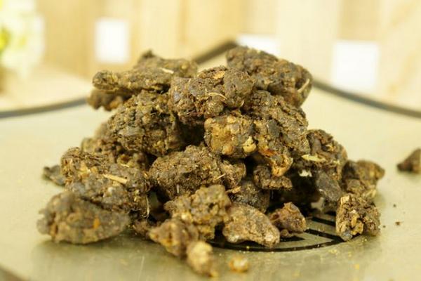 蜂膠是什么東西 蜂膠怎么吃 女人長期吃蜂膠好嗎