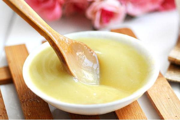 蜂王漿治療肝病嗎 蜂王漿能降血糖嗎