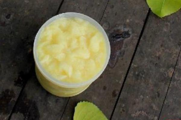 蜂王漿治療肝病嗎 蜂王漿能降血糖嗎