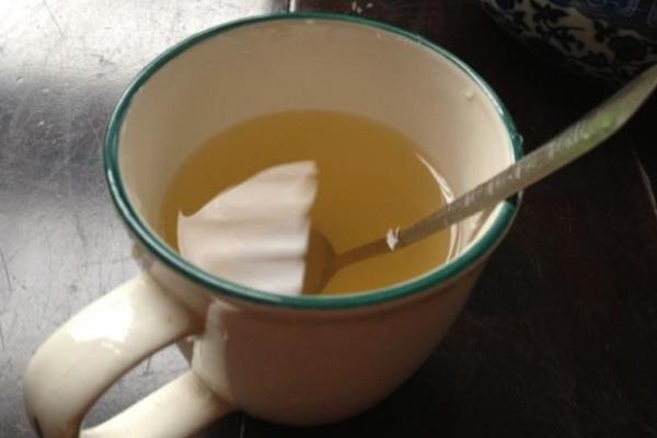 蜂王漿治療肝病嗎 蜂王漿能降血糖嗎