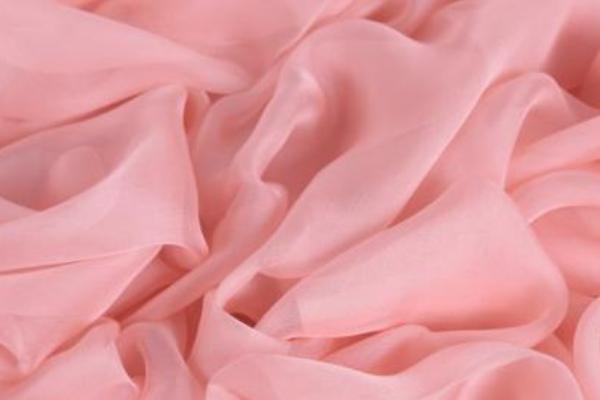 桑蠶絲用什么洗最好 桑蠶絲會縮水嗎