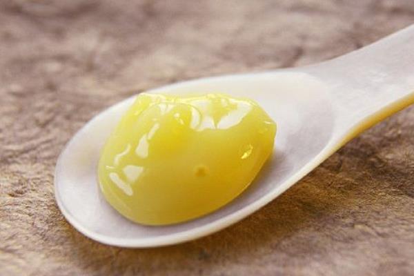 男人吃蜂王漿有什么好處 什么人不適合吃蜂王漿