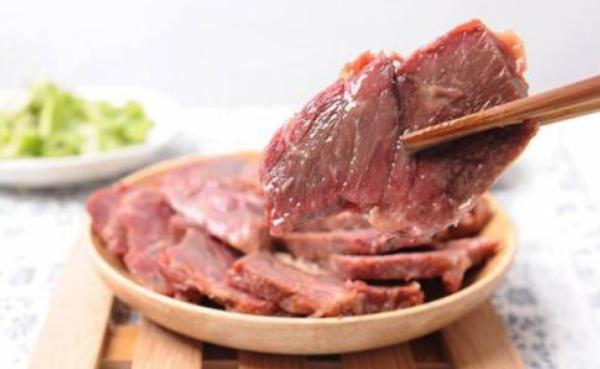 驢肉怎么做簡單又好吃 驢肉不能和什么食物一起吃