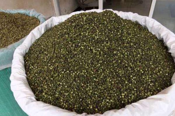 青花椒怎么保存不變色 青花椒怎么制作花椒油