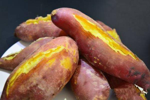吃紅薯會放屁嗎 空腹能吃紅薯嗎