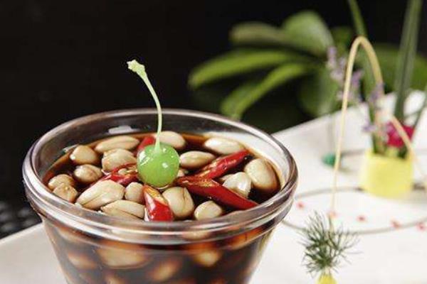 醋泡花生米的功效與作用 醋泡花生米怎么做