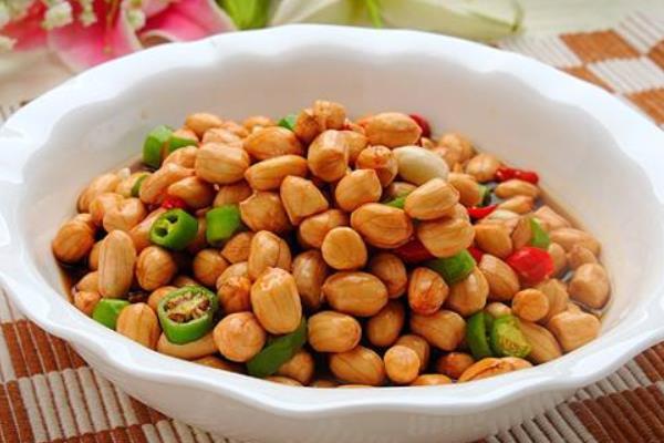 醋泡花生米的功效與作用 醋泡花生米怎么做