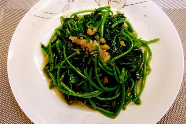 涼拌紅薯葉怎么做好吃又簡單 紅薯葉家常做法大全