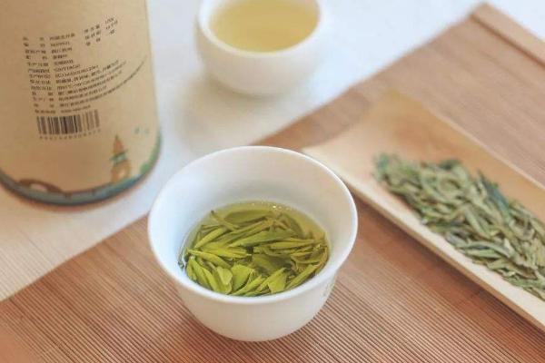 龍井茶市場價格多少錢一斤 西湖龍井是綠茶嗎