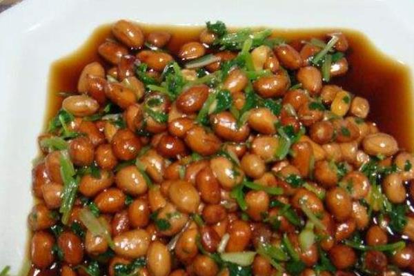 用什么醋泡花生米最好 醋泡花生米能長期吃嗎